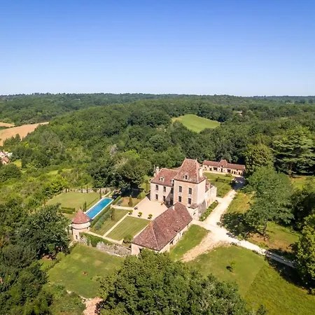 Chateau De Lascoups